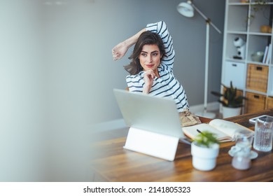 A Business Woman In Casual Clothes Works On A Virtual Computer In The Office Desk. Small Business Owner People Employed Free Online We Are Marketing E-commerce Telemarketing Concept Photography