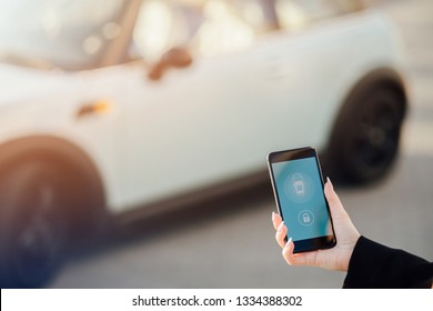 Emergency Call Use By Smartphone Women Stock Photo 1117333445 ...