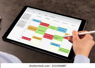 Business Woman Schedule Her Weekly Program Stock Photo 1511946887 ...