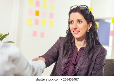 11,101 Black women shaking hands Images, Stock Photos & Vectors ...