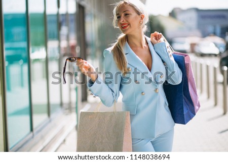 Business woman shopping