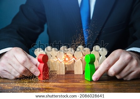 The businessman creates an artificial conflict. Sow discord, divide and rule. Rivalry competition to improve efficiency. Provoke conflict, embroil allies and strengthen power. Struggle for leadership Foto stock © 