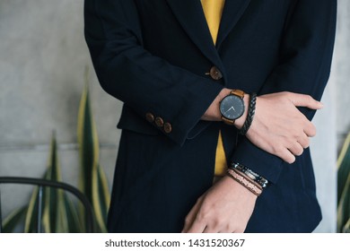 16,272 Gentleman Watches Images, Stock Photos & Vectors | Shutterstock