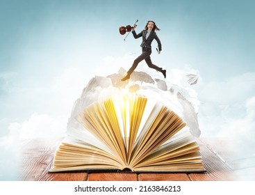 2,249 Lawyers running Images, Stock Photos & Vectors | Shutterstock