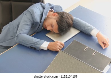 Fall Asleep Office Images Stock Photos Vectors Shutterstock