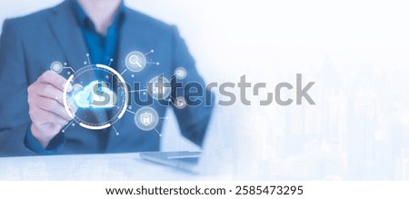 Businessmen use computers to visualize large online data in the cloud.
It is a cloud server backup platform technology to ensure the safety of business data communications and data download systems.