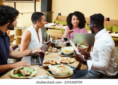 4,087 Team dinner meeting Images, Stock Photos & Vectors | Shutterstock