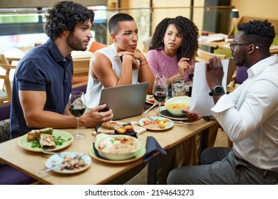 4,087 Team dinner meeting Images, Stock Photos & Vectors | Shutterstock