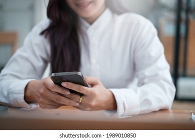 A Businesswoman Completes KYC Using An Online Banking Program In Order To Open A Digital Savings Account. The Definition Of Cyber Security.