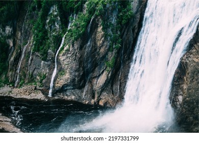 The Butiful Water Falls Spread The Positive Energy 