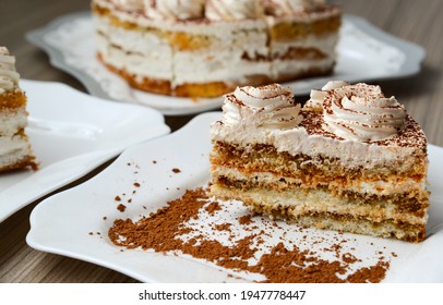 Butter Cream Cake With Chocolate Chips