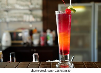 Butterfly Pea Punch Mocktail On Counter Bar, Bartender And Mixologists With Ingredients And Pouring Drinks, Making Enjoying Cocktails, Refreshing Summer Drinks Alcoholic, Cold Drink In The Party