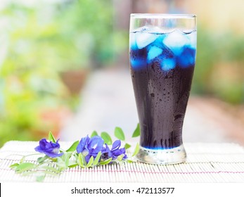 Butterfly Pea Tea With Ice