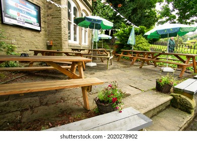 Buxton, Derbyshire, UK 07 30 2021 Deserted Pub Beer Garden