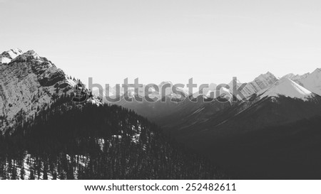 B&W Mountains