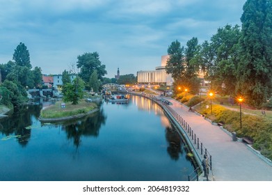 Bydgoszcz, Poland - July 25, 2021: Dusk On Brda River With Coast Of President Gabriel Narutowicz.