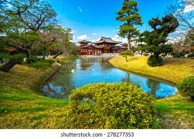 Byodo-in Temple. Kyoto, Japan.