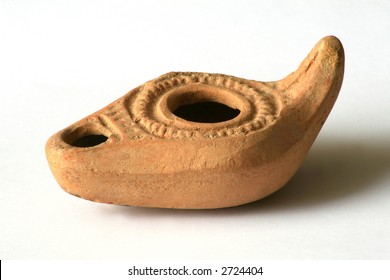 Byzantine Terracotta Oil Lamp, Dated 450-700AD.