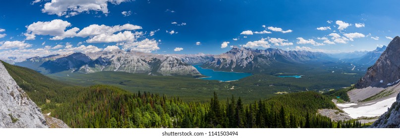 C level cirque trail from Upper Bankhead, overlooking lake Minnewanka