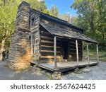 cabin from the 1600s in tennessee 