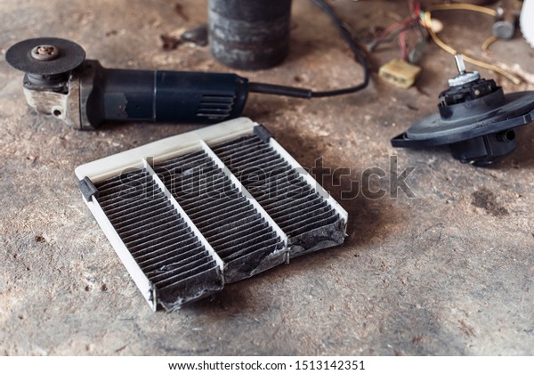 Cabin Air
conditioner Filter on the
ground.