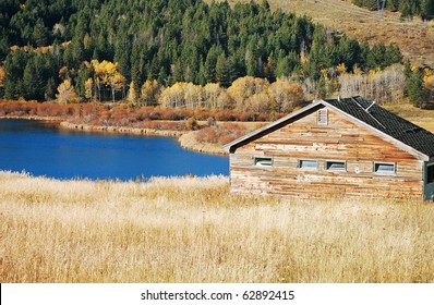 Rustic Cabin Woods Images Stock Photos Vectors Shutterstock