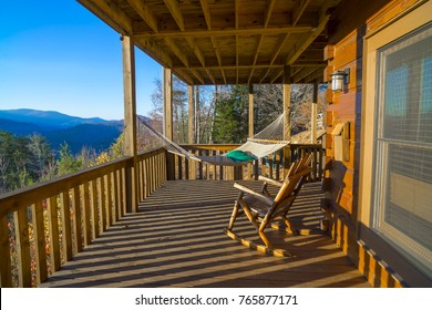 Imagenes Fotos De Stock Y Vectores Sobre Cabin In The Mountains