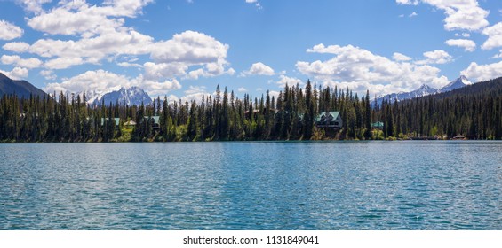 Cabin Woods Lake Images Stock Photos Vectors Shutterstock