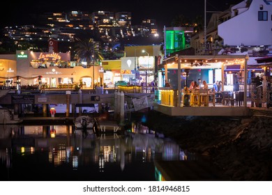 Cabo San Lucas, Baja California Sur/Mexico - January 28, 2020: Diners Eat Along The Beautiful Marina At Night.