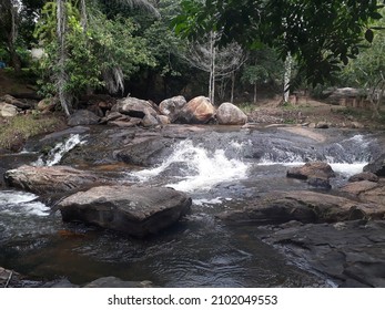 Cachoeira relaxante. Para os amantes da natureza, aos aventureiros por trilhas, local apropriado. conexão com a mãe natureza. 
