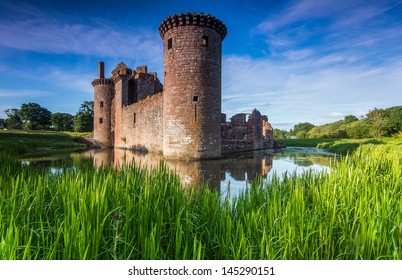 Caerlaverock Castle, Dumfries And Galloway