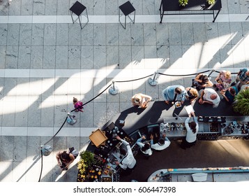 Cafe Queue