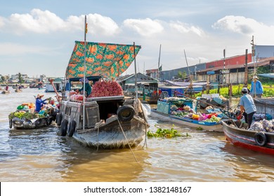 Cai Rang Floating Market, Can Tho, Vietnam.