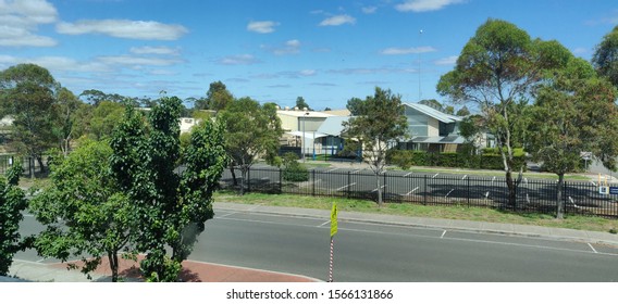 Cairnlea Primary School Outside View