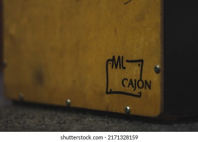 Cajon box and instrumental music 