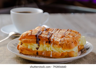 cake eclair and custard cake