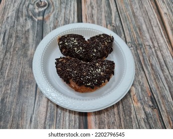 Cake Made From Flour And Other Ingredients, Namely Donut Cake Sprinkled With Chocolate Messes