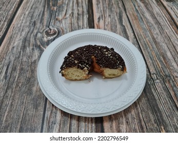 Cake Made From Flour And Other Ingredients, Namely Donut Cake Sprinkled With Chocolate Messes