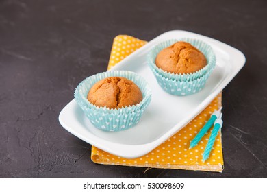 cakes on a table, selective focus, copy space
