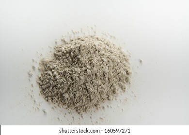 Calcium Bentonite Clay For Facials At Home