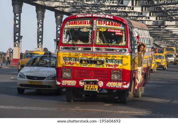 CALCUTTA, INDIA - CIRCA NOVEMBER 2013: Indian\
bus circa November 2013 in\
Calcutta.