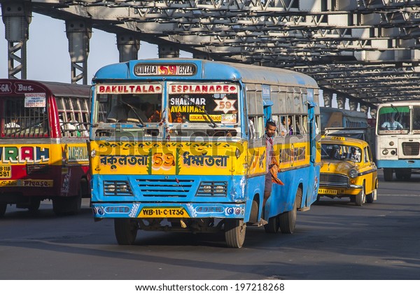 CALCUTTA, INDIA - CIRCA NOVEMBER 2013: Indian
bus circa November 2013 in
Calcutta.