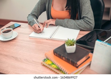 Calendar Reminder Event Concept.Woman Hand Planner Or Organizer Writing On Diary Book And 2020 Calendar Page.Student Planning Appointment,noted And Count Down Schedule Day