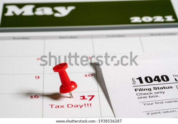 Stock photo for May 17 tax return day in the USA