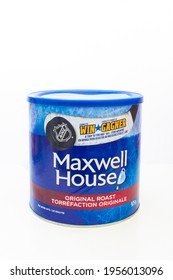 Calgary, Alberta, Canada. April 14, 2021. Maxwell House Original Roast, Fine Grind Coffee, 925g Can On A Clear Background.