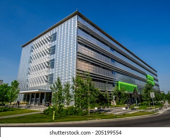 CALGARY, CANADA - JULY 13: The Energy, Environment And Experiential Learning Center At The University Of Calgary On July 13, 2014 In Calgary, Alberta Canada. The Building Is A New High Tech Facility.