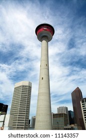 Calgary tourist attraction with dramatic revolving restaurant for those city views