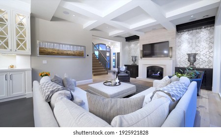 California, 27 February 2021: Spacious Big Living Room Of Luxurious Estate With Wooden Elements. Modern Mansion Interior With With A New Stylish Furniture Design Concept For Residential Home.