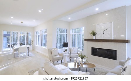 California, 27 February 2021: Spacious Big Living Room Of Luxurious Estate With Wooden Elements. Modern Mansion Interior With With A New Stylish Furniture Design Concept For Residential Home.