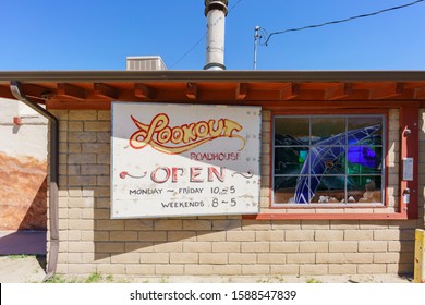 California, MAR 12: Exterior View Of The Lookout Roadhouse Restaurant On MAR 12, 2017 At California